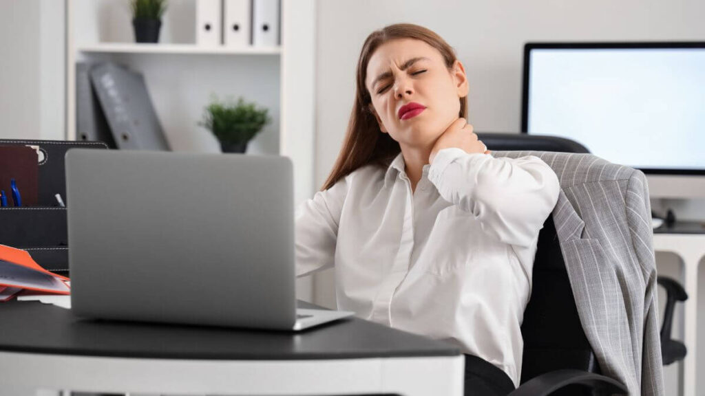 Can Spinal Decompression Therapy Help with Chronic Neck Pain